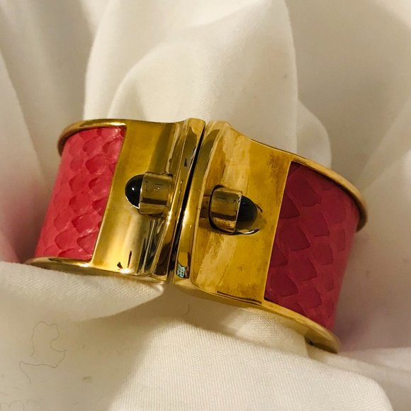 Kara Ross Pink Snakeskin Hinge Cuff Bracelet - Picture 1 of 4
